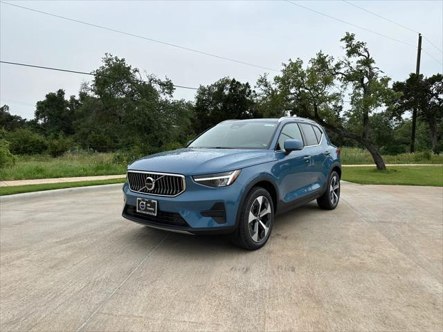 new 2024 Volvo XC40 car, priced at $46,075