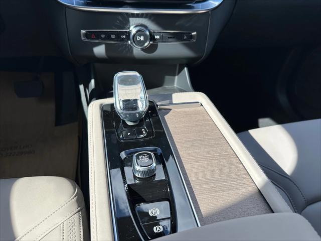 new 2026 Volvo XC90 car, priced at $73,930