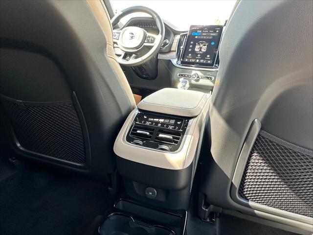 new 2026 Volvo XC90 car, priced at $73,930