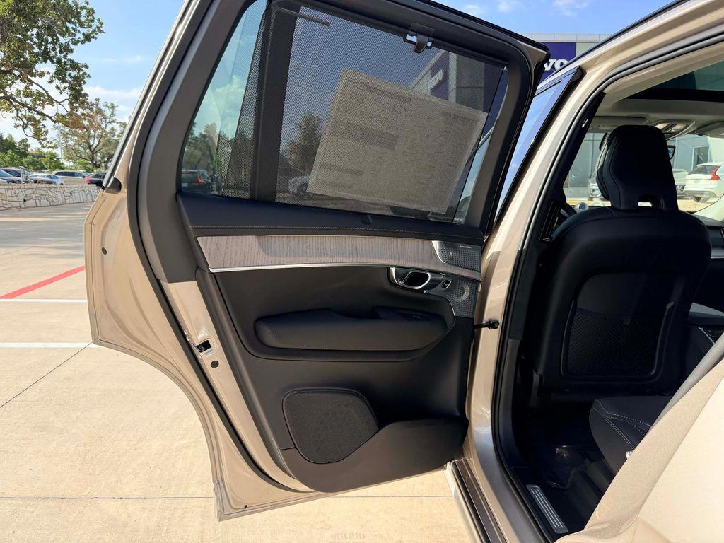 new 2026 Volvo XC90 car, priced at $90,535