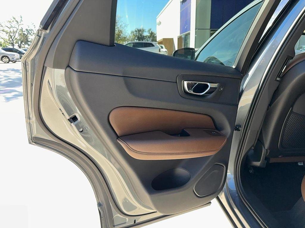 used 2018 Volvo XC60 car, priced at $18,700