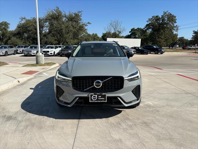 new 2025 Volvo XC60 car, priced at $59,885