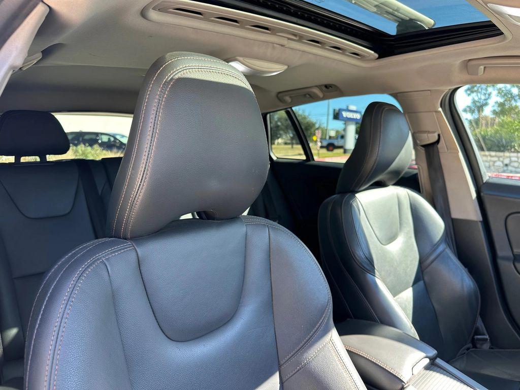 used 2017 Volvo V60 Cross Country car, priced at $13,777