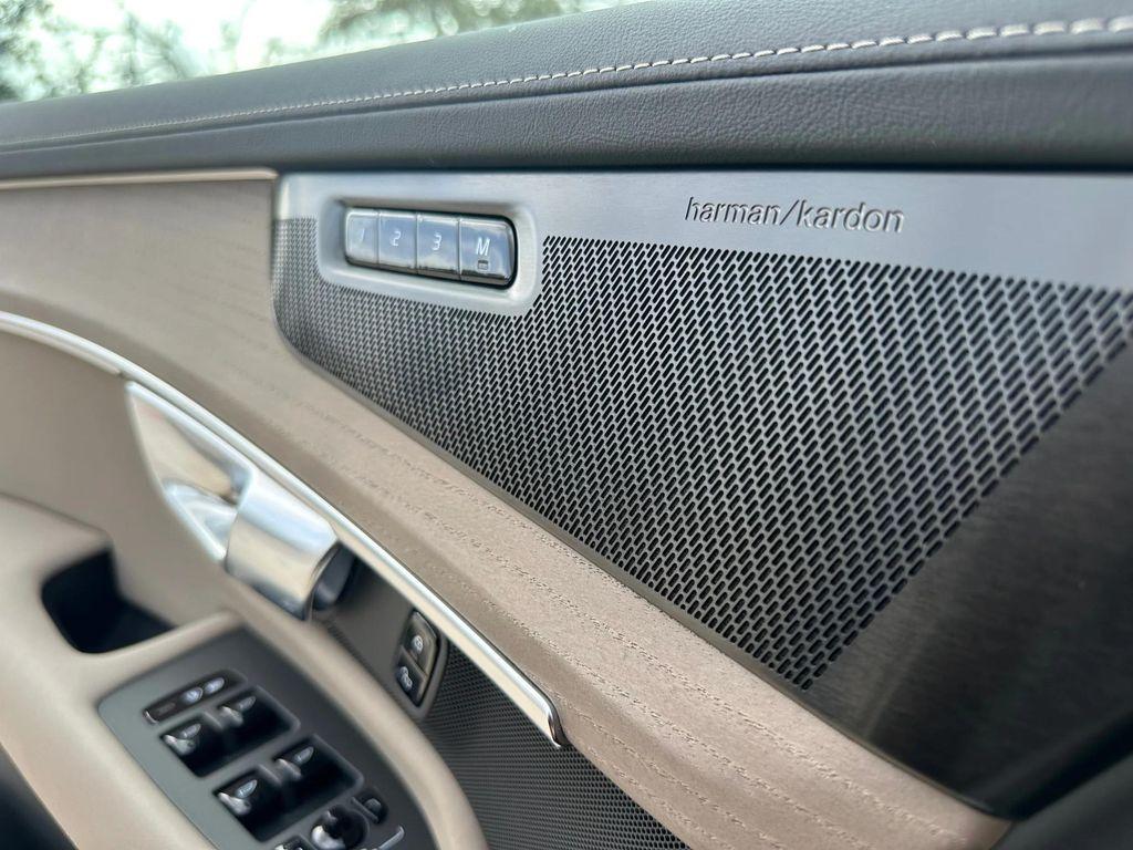 new 2026 Volvo XC90 car, priced at $71,825