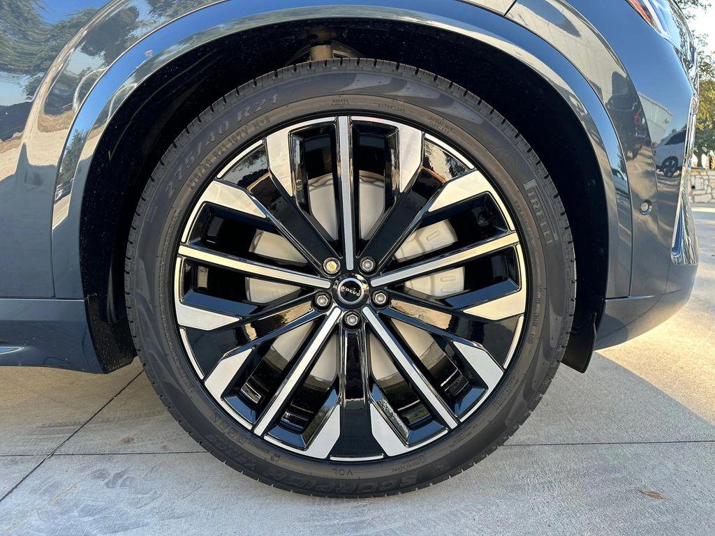 new 2026 Volvo XC90 car, priced at $77,875