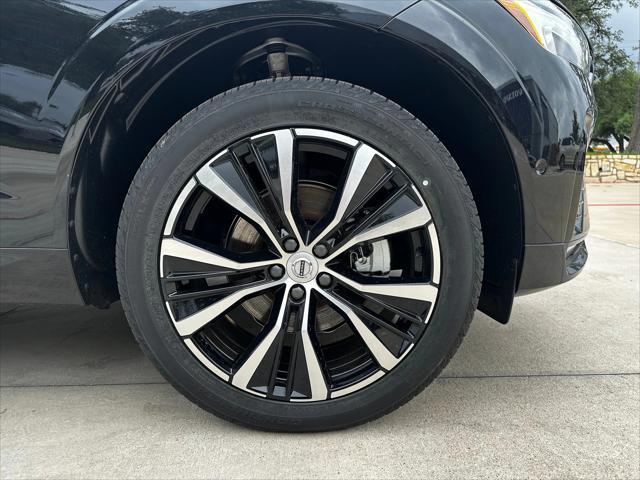 new 2025 Volvo XC60 car, priced at $54,585