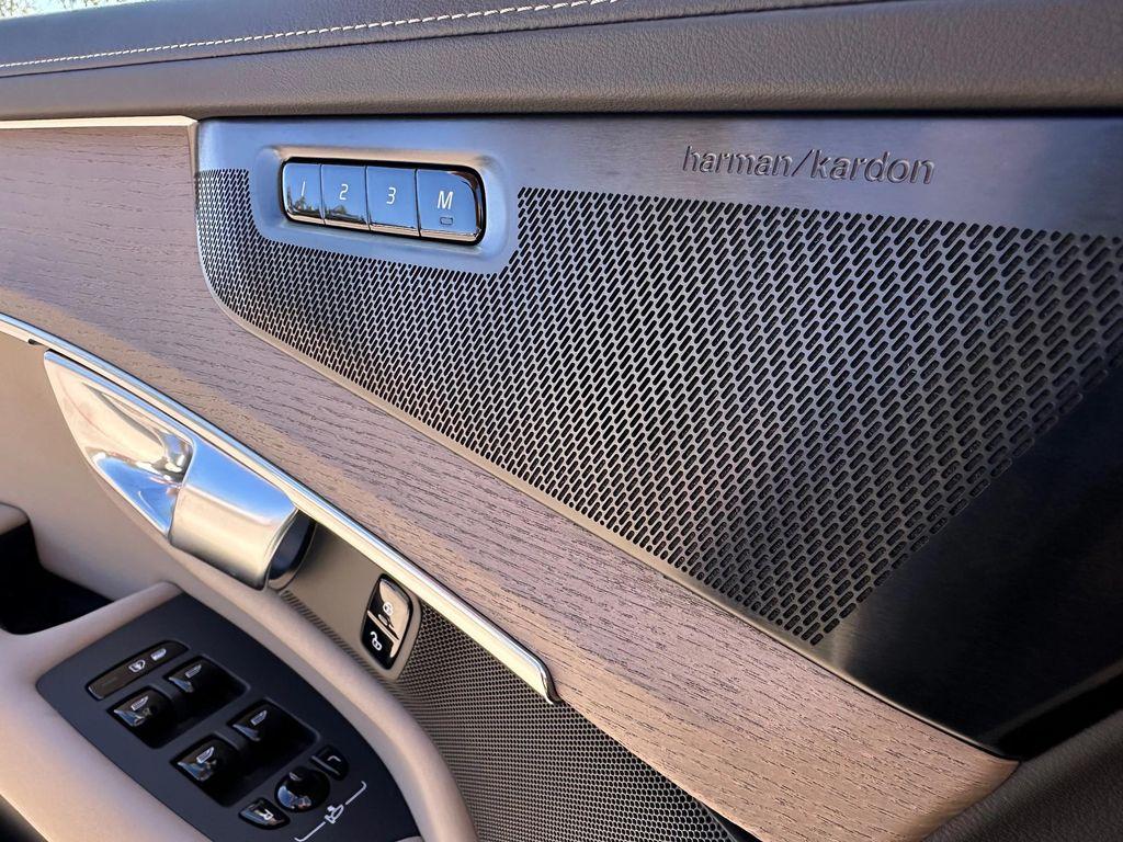 new 2026 Volvo XC90 car, priced at $73,430