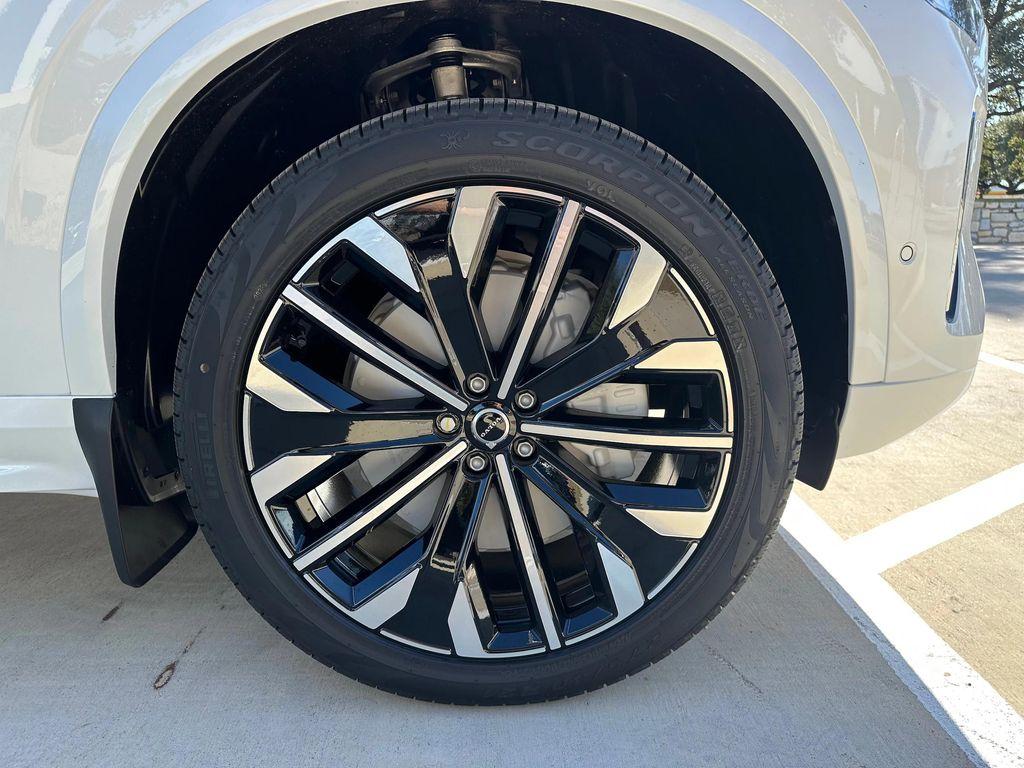 new 2026 Volvo XC90 car, priced at $73,430