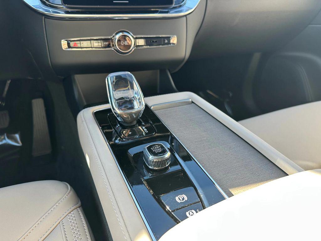 new 2026 Volvo XC90 car, priced at $73,430