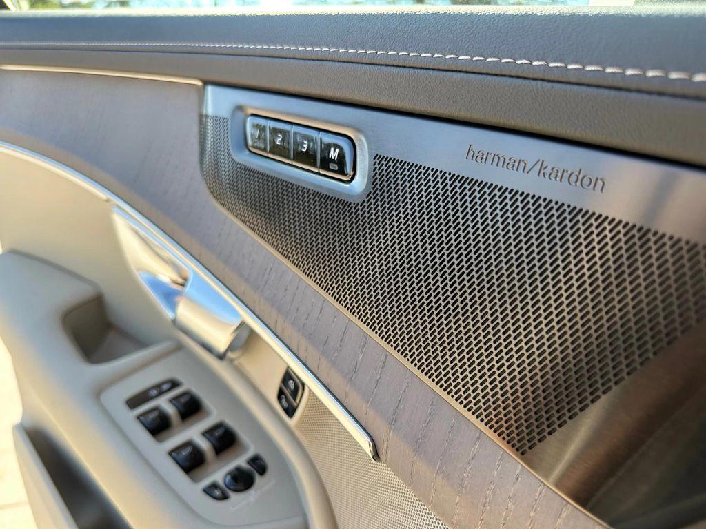 new 2026 Volvo XC90 car, priced at $75,155