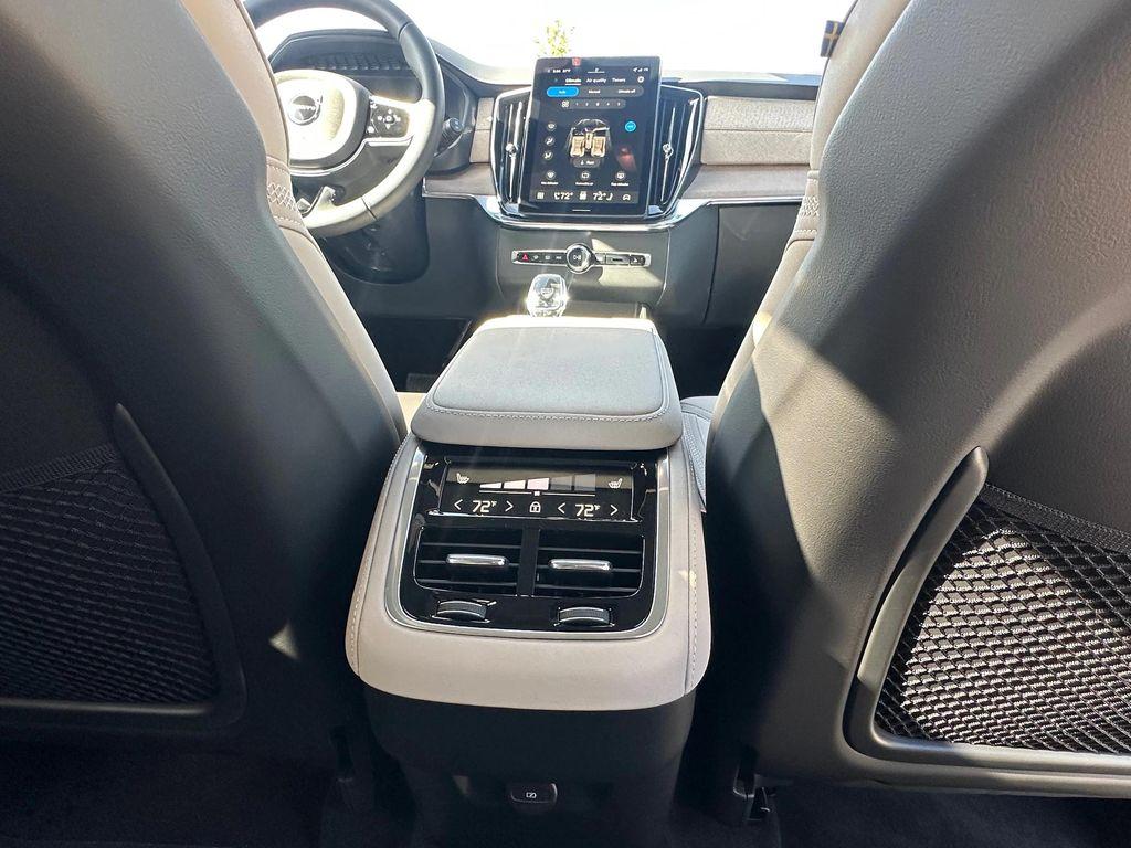 new 2026 Volvo XC90 car, priced at $71,825