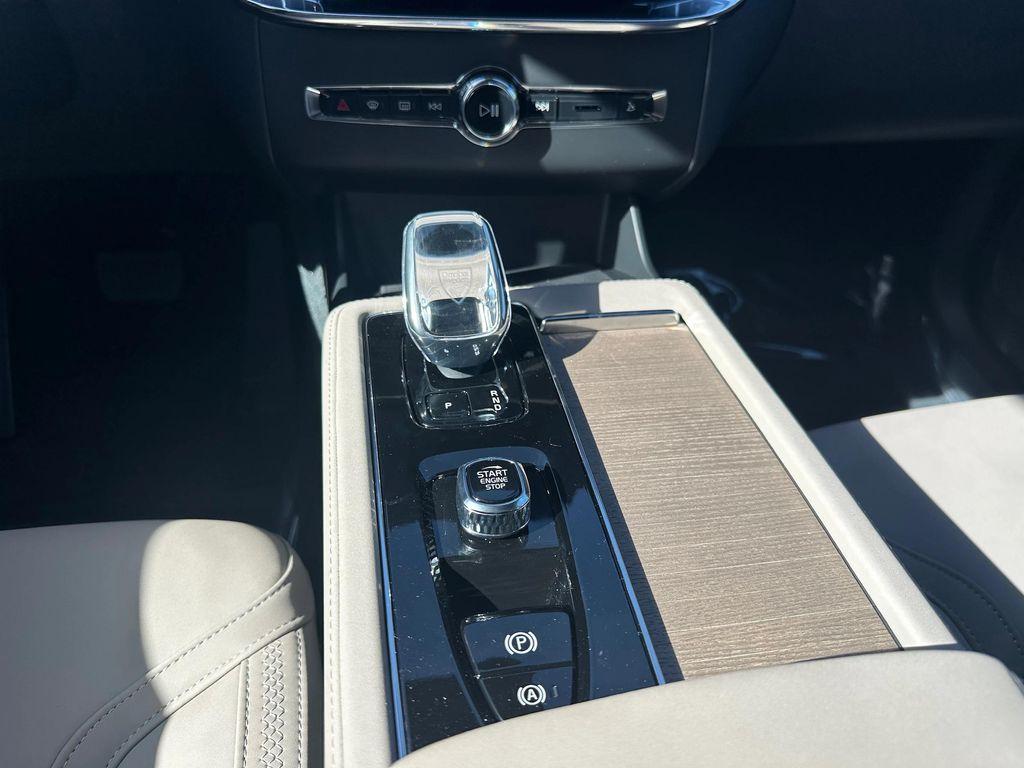 new 2026 Volvo XC90 car, priced at $71,825