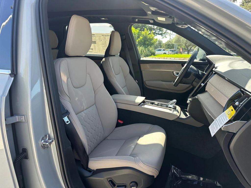new 2026 Volvo XC90 car, priced at $71,825