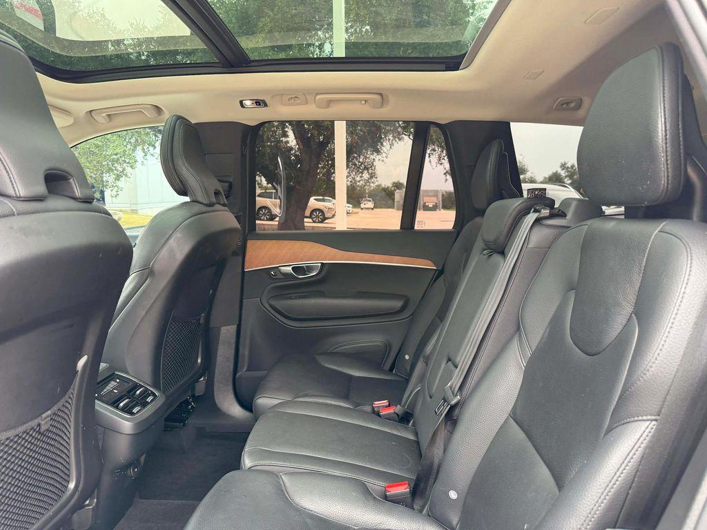 used 2022 Volvo XC90 car, priced at $33,999