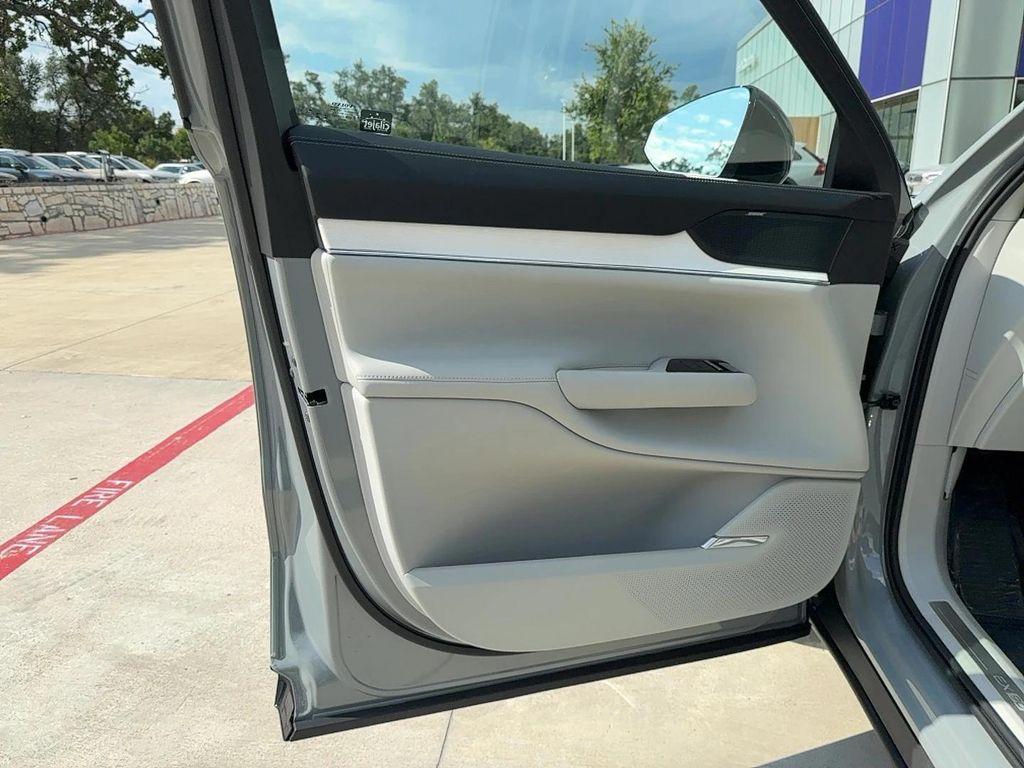 used 2025 Volvo EX90 car, priced at $70,999