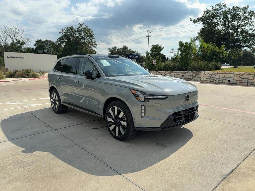 used 2025 Volvo EX90 car, priced at $70,999