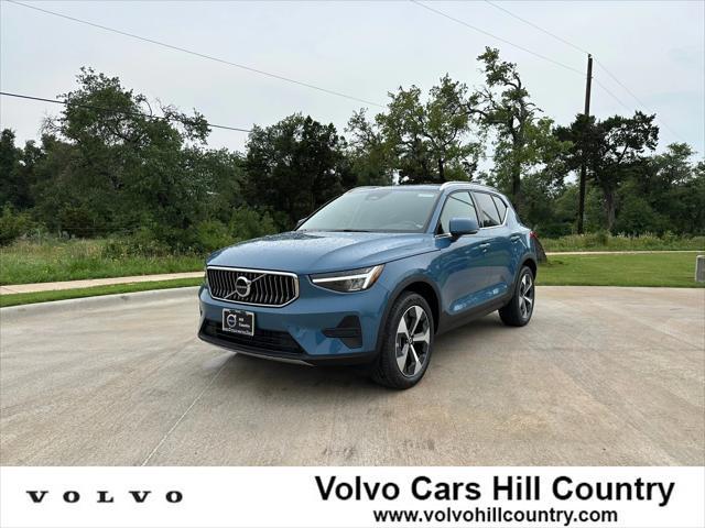 new 2024 Volvo XC40 car, priced at $46,075