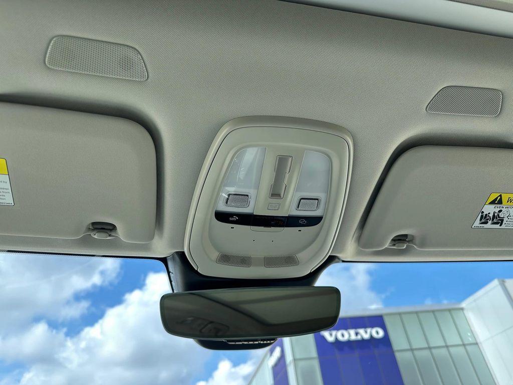 new 2025 Volvo XC60 car, priced at $55,360