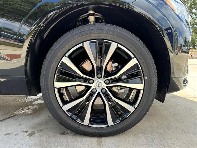 new 2025 Volvo XC60 car, priced at $55,360