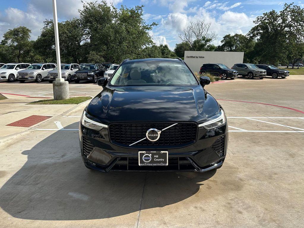 new 2025 Volvo XC60 car, priced at $55,360