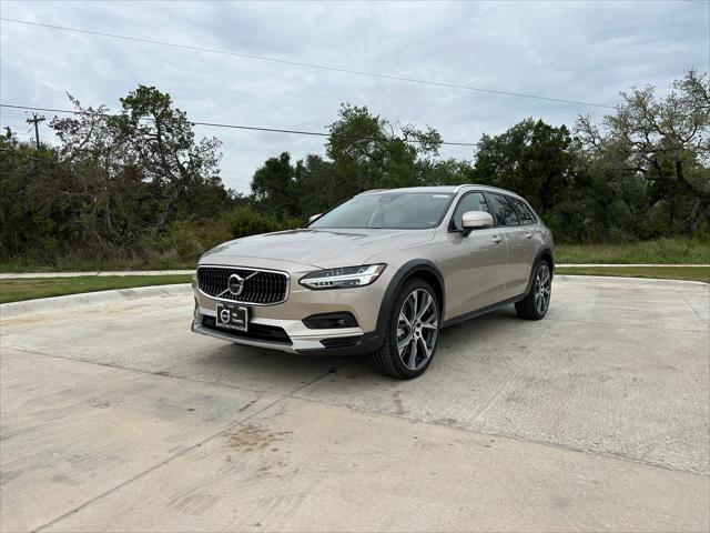 new 2025 Volvo V90 Cross Country car, priced at $73,335