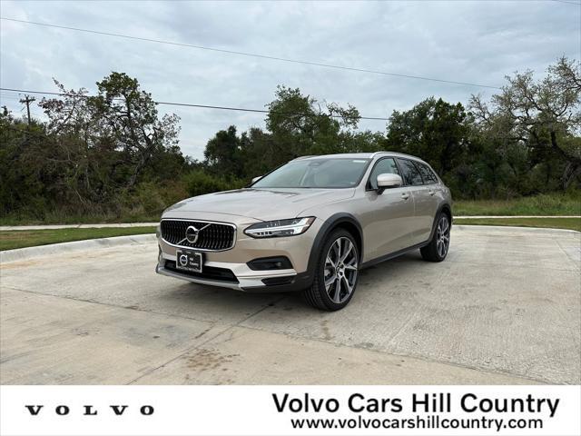 new 2025 Volvo V90 Cross Country car, priced at $73,335