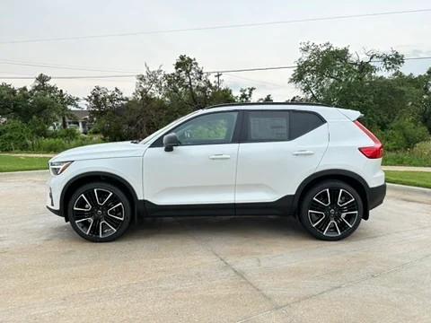 new 2024 Volvo XC40 car, priced at $60,300