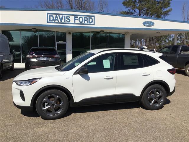 new 2025 Ford Escape car, priced at $33,800
