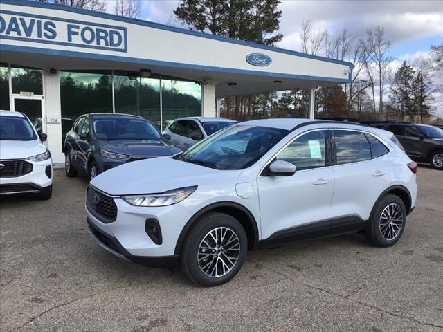 new 2025 Ford Escape car, priced at $40,155