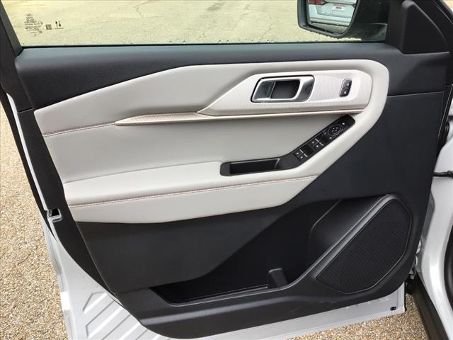 new 2025 Ford Explorer car, priced at $42,107