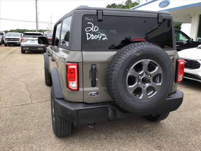 new 2025 Ford Bronco car, priced at $44,158