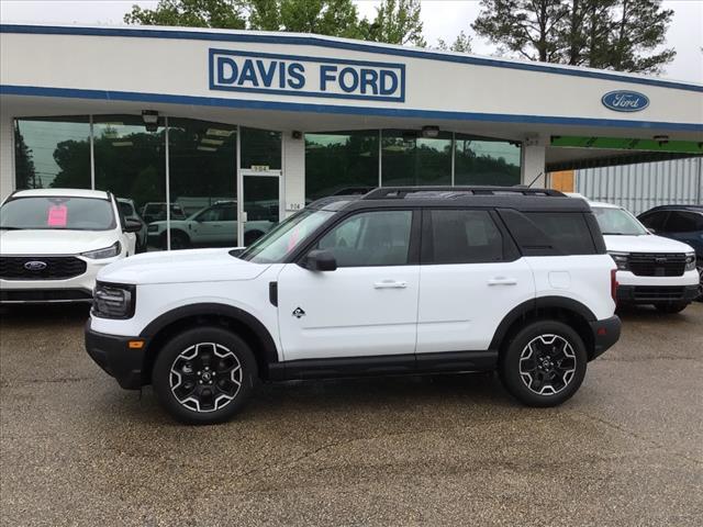 new 2025 Ford Bronco Sport car, priced at $34,588