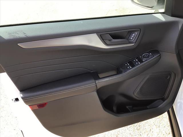 new 2026 Ford Escape car, priced at $33,059