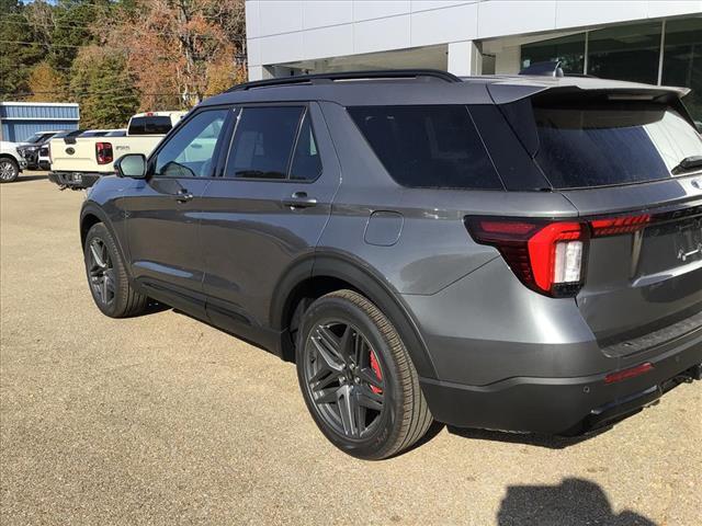 new 2025 Ford Explorer car, priced at $48,075