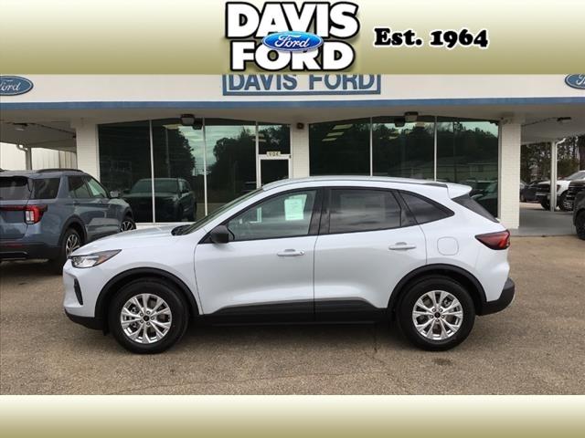 new 2025 Ford Escape car, priced at $30,645