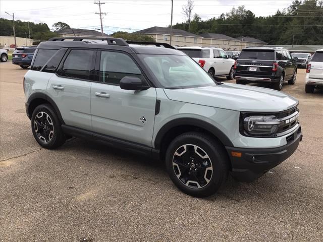 new 2024 Ford Bronco Sport car, priced at $38,215