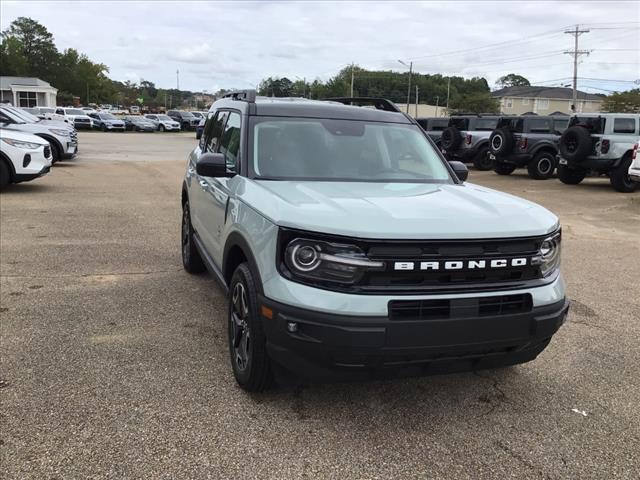 new 2024 Ford Bronco Sport car, priced at $38,215