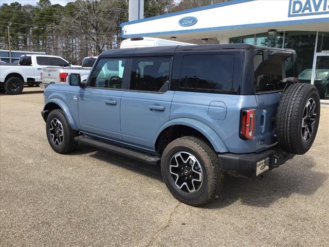 new 2024 Ford Bronco car, priced at $53,325