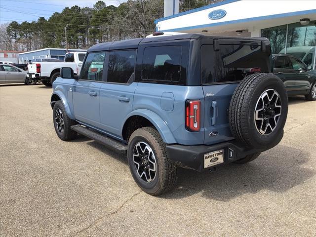 new 2024 Ford Bronco car, priced at $53,325