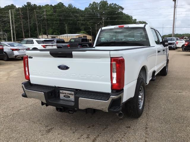 new 2025 Ford F-250 car, priced at $52,440