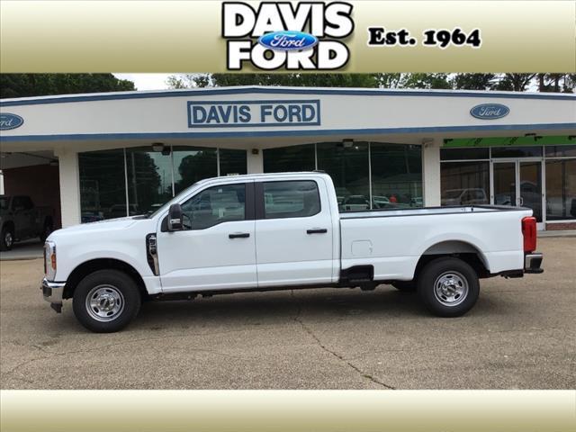 new 2025 Ford F-250 car, priced at $52,440