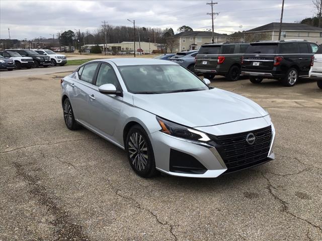 used 2023 Nissan Altima car, priced at $19,800