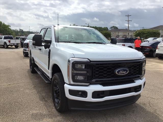 new 2025 Ford F-250 car, priced at $62,935