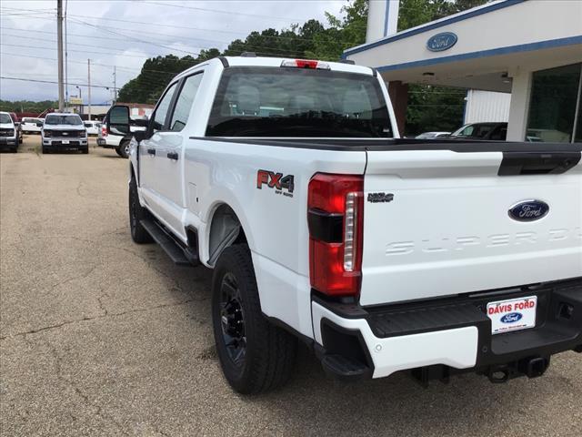 new 2025 Ford F-250 car, priced at $62,935