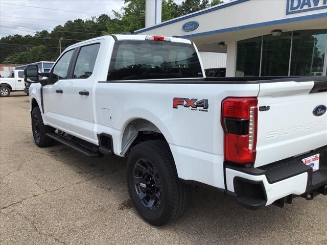 new 2025 Ford F-250 car, priced at $62,935