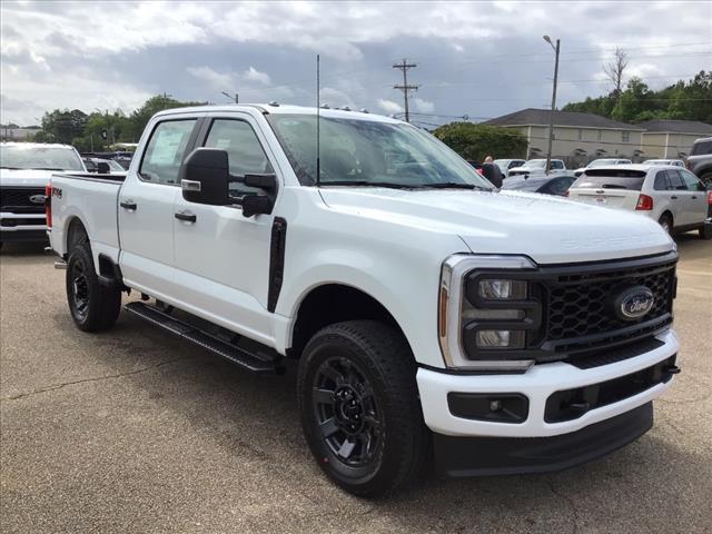 new 2025 Ford F-250 car, priced at $62,935