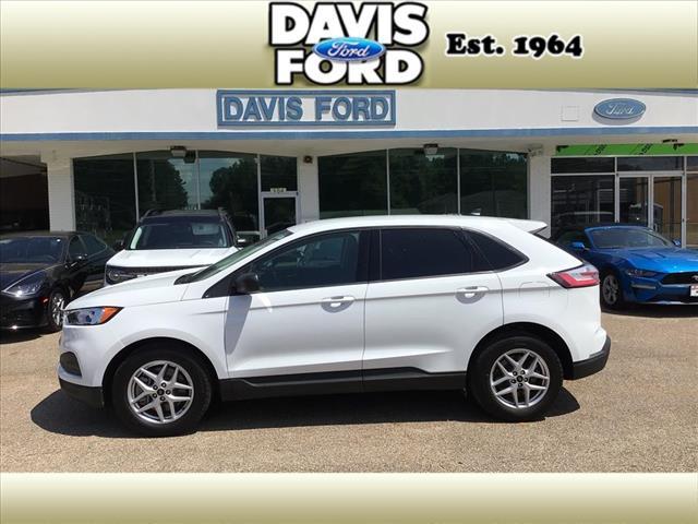 used 2024 Ford Edge car, priced at $26,900