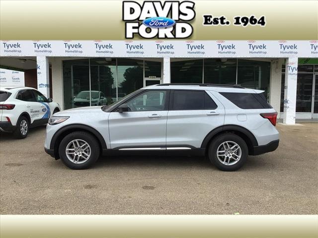 new 2025 Ford Explorer car, priced at $45,425
