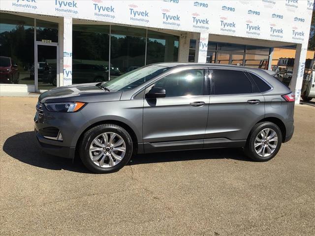 used 2024 Ford Edge car, priced at $28,900
