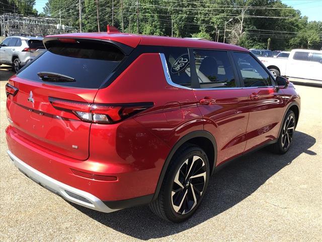 used 2024 Mitsubishi Outlander car, priced at $24,900
